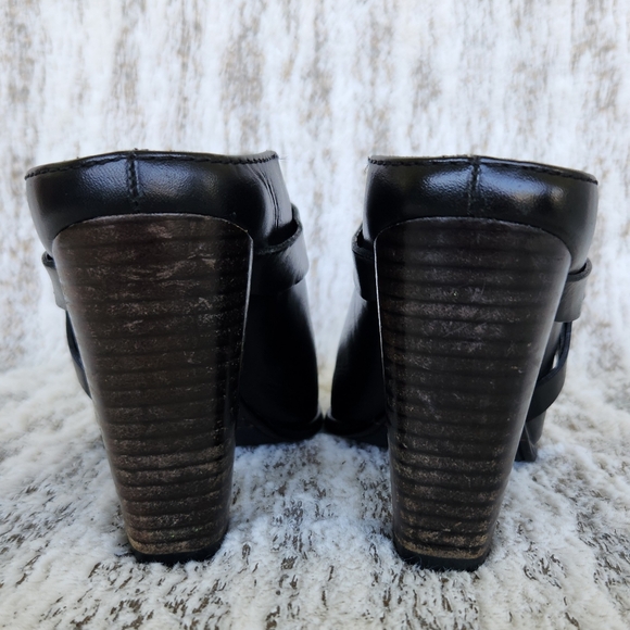 Frye "Laurie Harness Mule" Black Leather Moto Heeled Clogs | Women's Size 7 - Picture 5 of 12